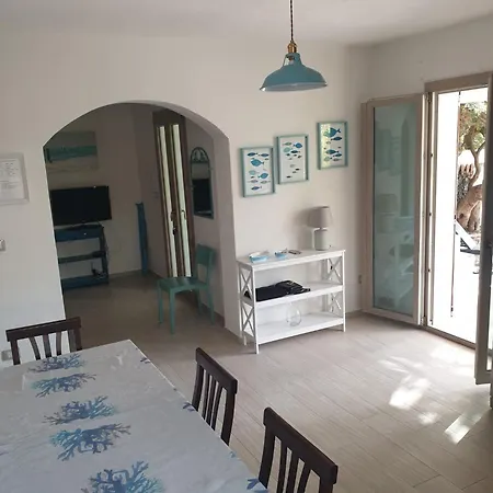 Holiday home Lentischio Tanaunella